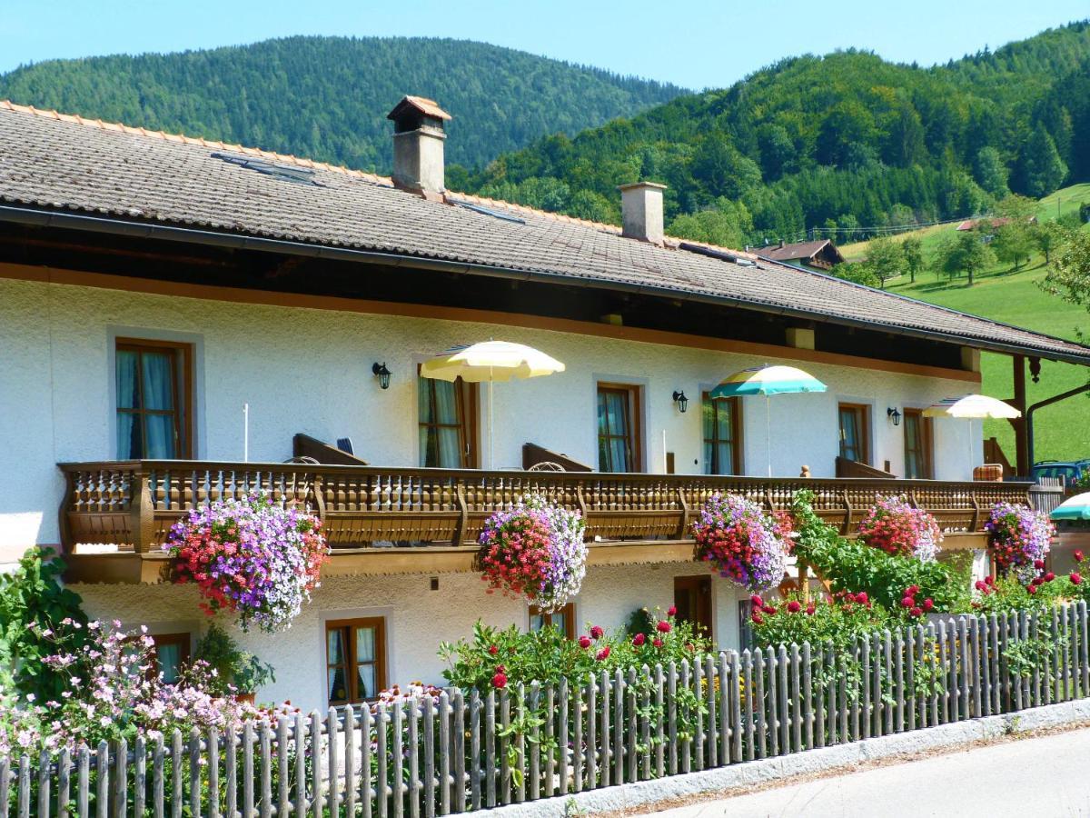 Ferienwohnungen Meyerlhof Aschau im Chiemgau Bagian luar foto